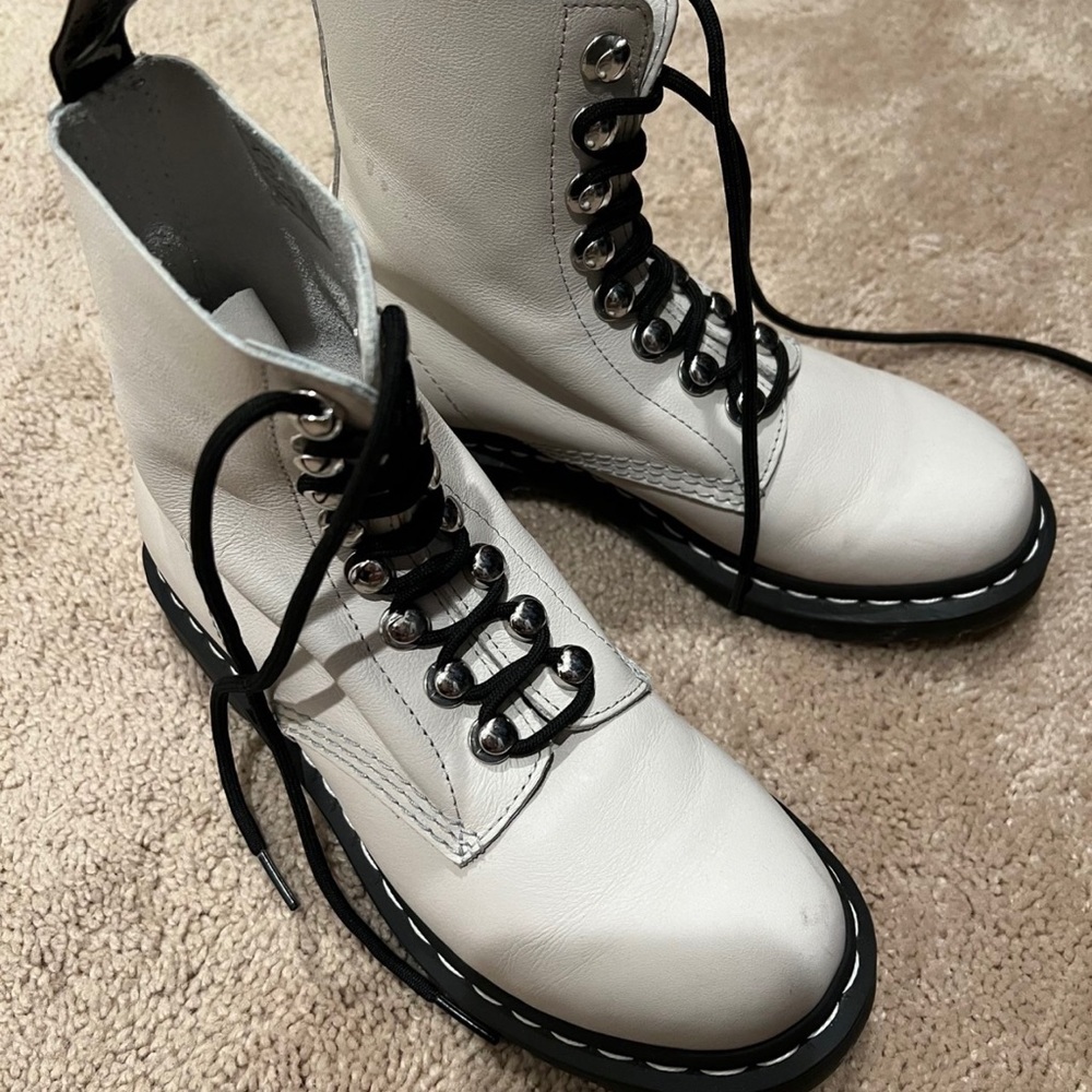 Dr Martens Boots